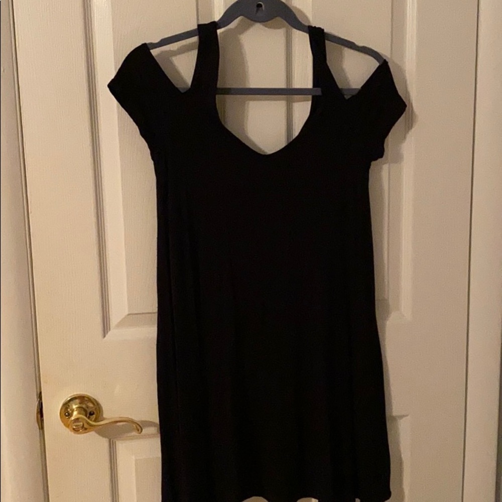 Black cold shoulder flowy dress